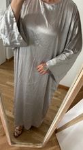 Charger l'image dans la galerie, Robe strass Gris
